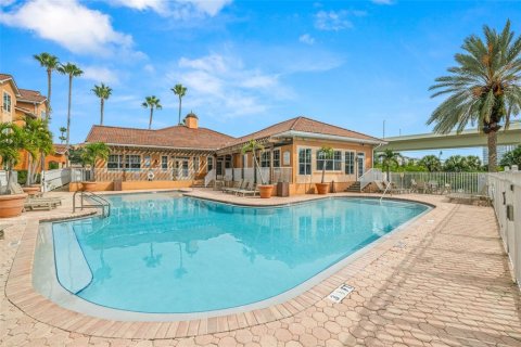 Copropriété à vendre à Tampa, Floride: 2 chambres, 89.93 m2 № 2106510 - photo 27