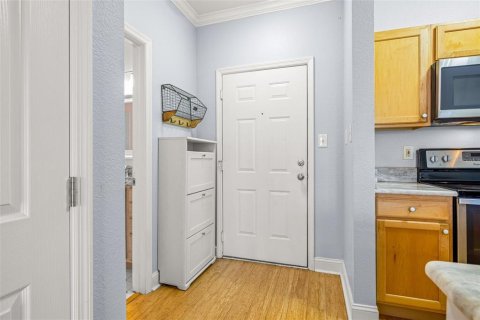 Copropriété à vendre à Tampa, Floride: 2 chambres, 89.93 m2 № 2106510 - photo 7