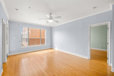 Copropriété à vendre à Tampa, Floride: 2 chambres, 89.93 m2 № 2106510 - photo 12