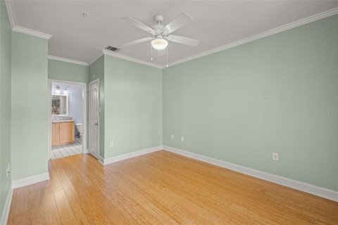 Copropriété à vendre à Tampa, Floride: 2 chambres, 89.93 m2 № 2106510 - photo 13