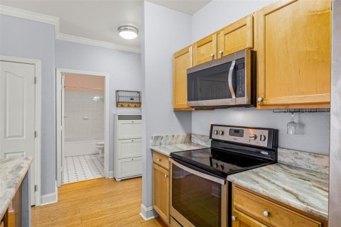 Copropriété à vendre à Tampa, Floride: 2 chambres, 89.93 m2 № 2106510 - photo 6