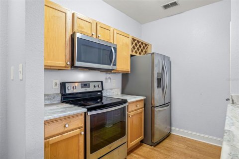 Copropriété à vendre à Tampa, Floride: 2 chambres, 89.93 m2 № 2106510 - photo 5