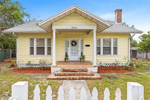 Casa en Saint Petersburg, Florida 4 dormitorios, 155.43 m2 № 2141957