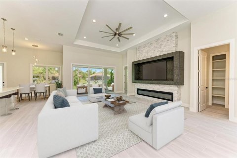 House in North Port, Florida 3 bedrooms, 208.57 sq.m. № 1771018 - photo 18