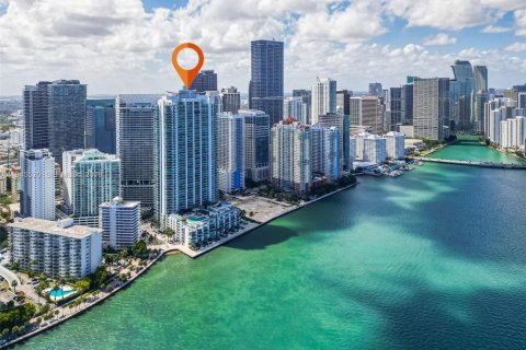 Condominio en venta en Miami, Florida, 1 dormitorio, 105.44 m2 № 2002123 - foto 28