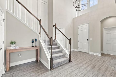 Casa en venta en Land O' Lakes, Florida, 5 dormitorios, 391.95 m2 № 2384069 - foto 7