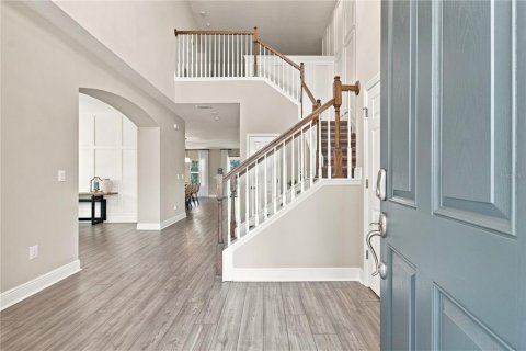 Casa en venta en Land O' Lakes, Florida, 5 dormitorios, 391.95 m2 № 2384069 - foto 3