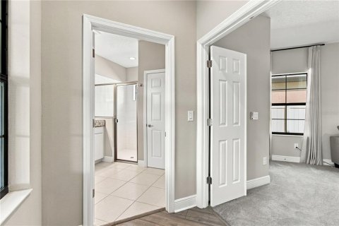 Casa en venta en Land O' Lakes, Florida, 5 dormitorios, 391.95 m2 № 2384069 - foto 28