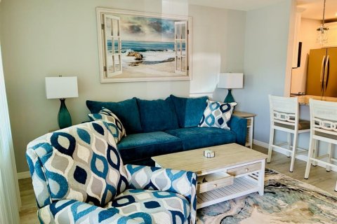 Condominio en alquiler en Treasure Island, Florida, 1 dormitorio, 53.88 m2 № 1782404 - foto 2