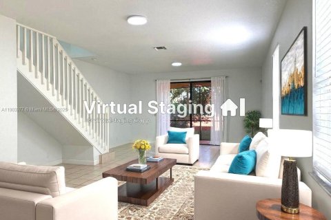 Adosado en alquiler en Weston, Florida, 4 dormitorios, 166.3 m2 № 1963538 - foto 3