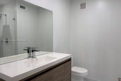 Adosado en alquiler en Weston, Florida, 4 dormitorios, 166.3 m2 № 1963538 - foto 13