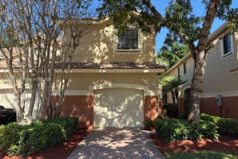 Adosado en Weston, Florida 4 dormitorios, 166.3 m2 № 1963538