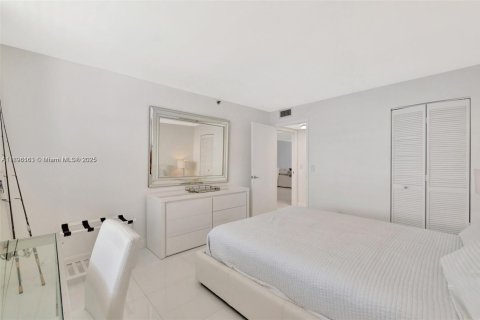 Снять в аренду кондоминиум в Дженсен-Бич, Флорида 2 спальни, 125.05м2, № 2014316 - фото 22