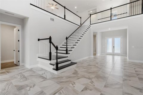 House in Montverde, Florida 5 bedrooms, 410.35 sq.m. № 2198712 - photo 5