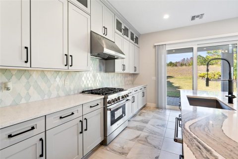 House in Montverde, Florida 5 bedrooms, 410.35 sq.m. № 2198712 - photo 7