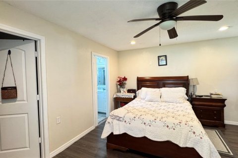 House in Palm Coast, Florida 4 bedrooms, 153.29 sq.m. № 2397049 - photo 14