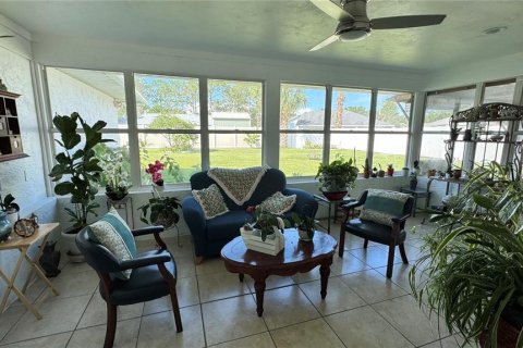 House in Palm Coast, Florida 4 bedrooms, 153.29 sq.m. № 2397049 - photo 30