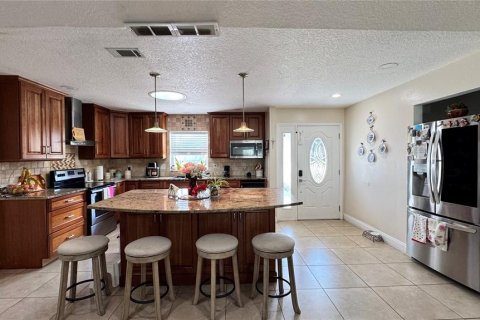 House in Palm Coast, Florida 4 bedrooms, 153.29 sq.m. № 2397049 - photo 8