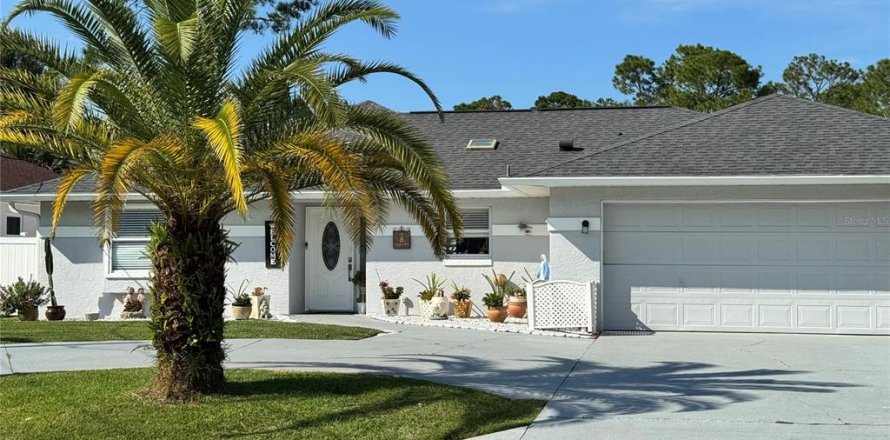 House in Palm Coast, Florida 4 bedrooms, 153.29 sq.m. № 2397049