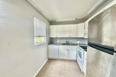 Copropriété à vendre à Boca Raton, Floride: 2 chambres, 77.57 m2 № 2261795 - photo 3