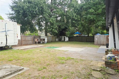 Villa ou maison à vendre à Tampa, Floride: 4 chambres, 146.04 m2 № 2411421 - photo 21