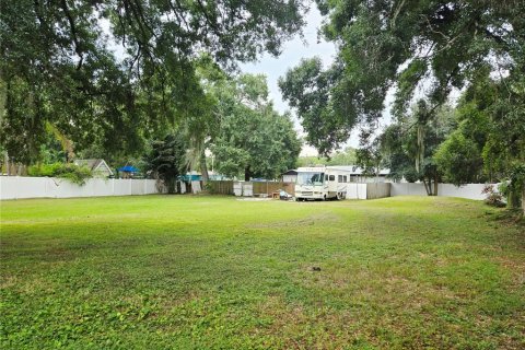 Villa ou maison à vendre à Tampa, Floride: 4 chambres, 146.04 m2 № 2411421 - photo 25