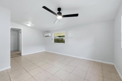 Casa en venta en Sarasota, Florida, 3 dormitorios, 128.21 m2 № 2385969 - foto 17