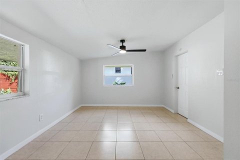 Casa en venta en Sarasota, Florida, 3 dormitorios, 128.21 m2 № 2385969 - foto 6