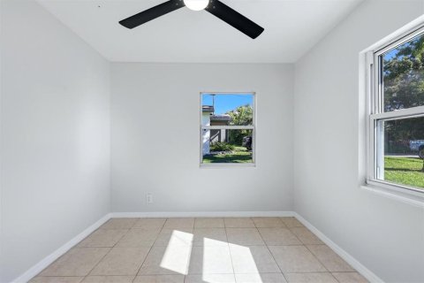 Casa en venta en Sarasota, Florida, 3 dormitorios, 128.21 m2 № 2385969 - foto 23