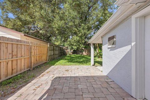Casa en venta en Sarasota, Florida, 3 dormitorios, 128.21 m2 № 2385969 - foto 28