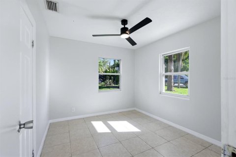 Casa en venta en Sarasota, Florida, 3 dormitorios, 128.21 m2 № 2385969 - foto 22