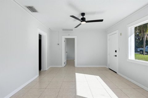 Casa en venta en Sarasota, Florida, 3 dormitorios, 128.21 m2 № 2385969 - foto 20