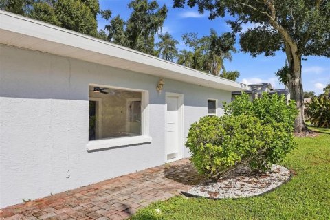 Casa en venta en Sarasota, Florida, 3 dormitorios, 128.21 m2 № 2385969 - foto 3