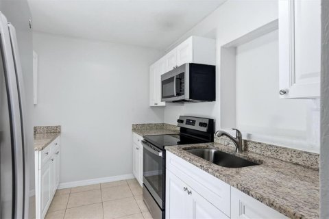 Casa en venta en Sarasota, Florida, 3 dormitorios, 128.21 m2 № 2385969 - foto 9