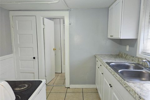 Apartamento en alquiler en Saint Petersburg, Florida, 2 dormitorios, 55.74 m2 № 1858232 - foto 17