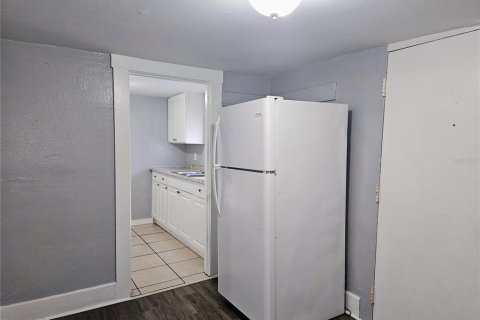 Apartamento en alquiler en Saint Petersburg, Florida, 2 dormitorios, 55.74 m2 № 1858232 - foto 3