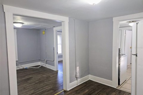 Apartamento en alquiler en Saint Petersburg, Florida, 2 dormitorios, 55.74 m2 № 1858232 - foto 4