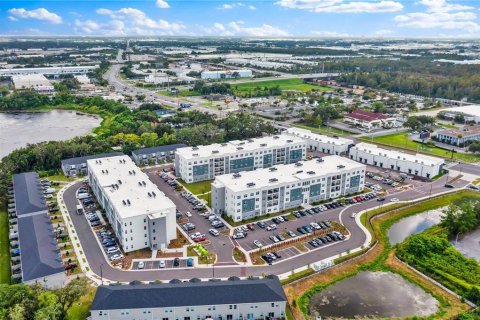 Condo in Orlando, Florida, 3 bedrooms  № 2386314 - photo 5