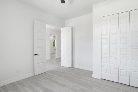 Villa ou maison à vendre à Rotonda, Floride: 4 chambres, 188.13 m2 № 2214859 - photo 21