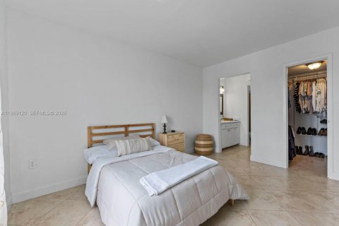 Copropriété à vendre à Doral, Floride: 2 chambres, 98.57 m2 № 2034089 - photo 14