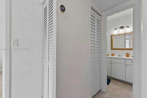 Copropriété à vendre à Doral, Floride: 2 chambres, 98.57 m2 № 2034089 - photo 20
