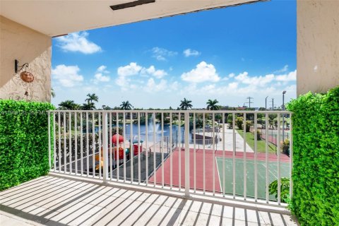 Copropriété à vendre à Doral, Floride: 2 chambres, 98.57 m2 № 2034089 - photo 23