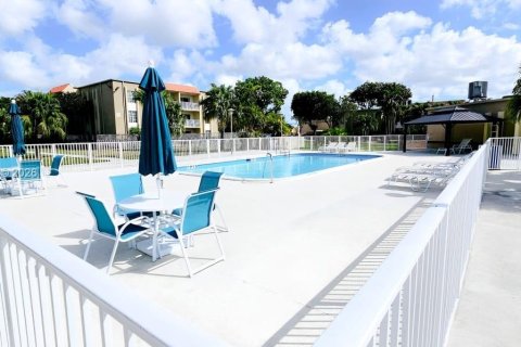 Copropriété à vendre à Doral, Floride: 2 chambres, 98.57 m2 № 2034089 - photo 25