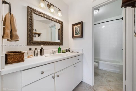 Copropriété à vendre à Doral, Floride: 2 chambres, 98.57 m2 № 2034089 - photo 16