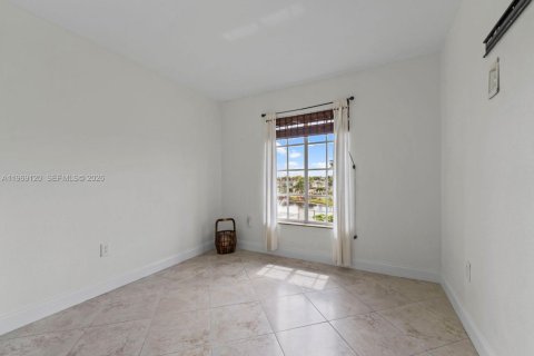 Copropriété à vendre à Doral, Floride: 2 chambres, 98.57 m2 № 2034089 - photo 17