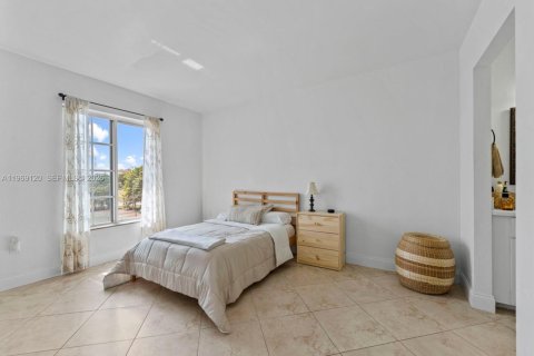 Copropriété à vendre à Doral, Floride: 2 chambres, 98.57 m2 № 2034089 - photo 13