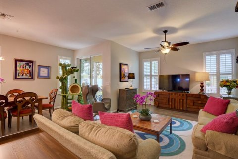 Condo in Windermere, Florida, 3 bedrooms № 2199350 - photo 17