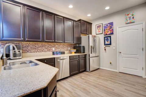 Condo in Windermere, Florida, 3 bedrooms № 2199350 - photo 12