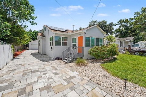 Villa ou maison à Saint Petersburg, Floride 2 chambres, 122.26 m2 № 2339474