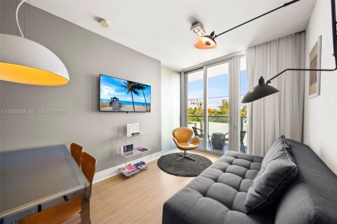 Condominio en Miami Beach, Florida, 1 dormitorio  № 2153399